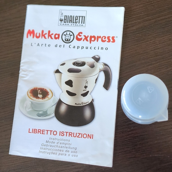 Bialetti Mukka Express Tweety Bird  Stovetop Cappuccino Maker - LE - Picture 12 of 14